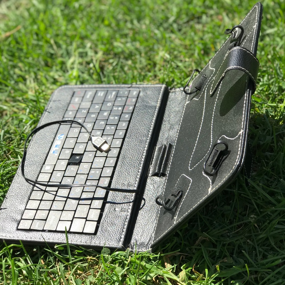 IRULU keyboard connector